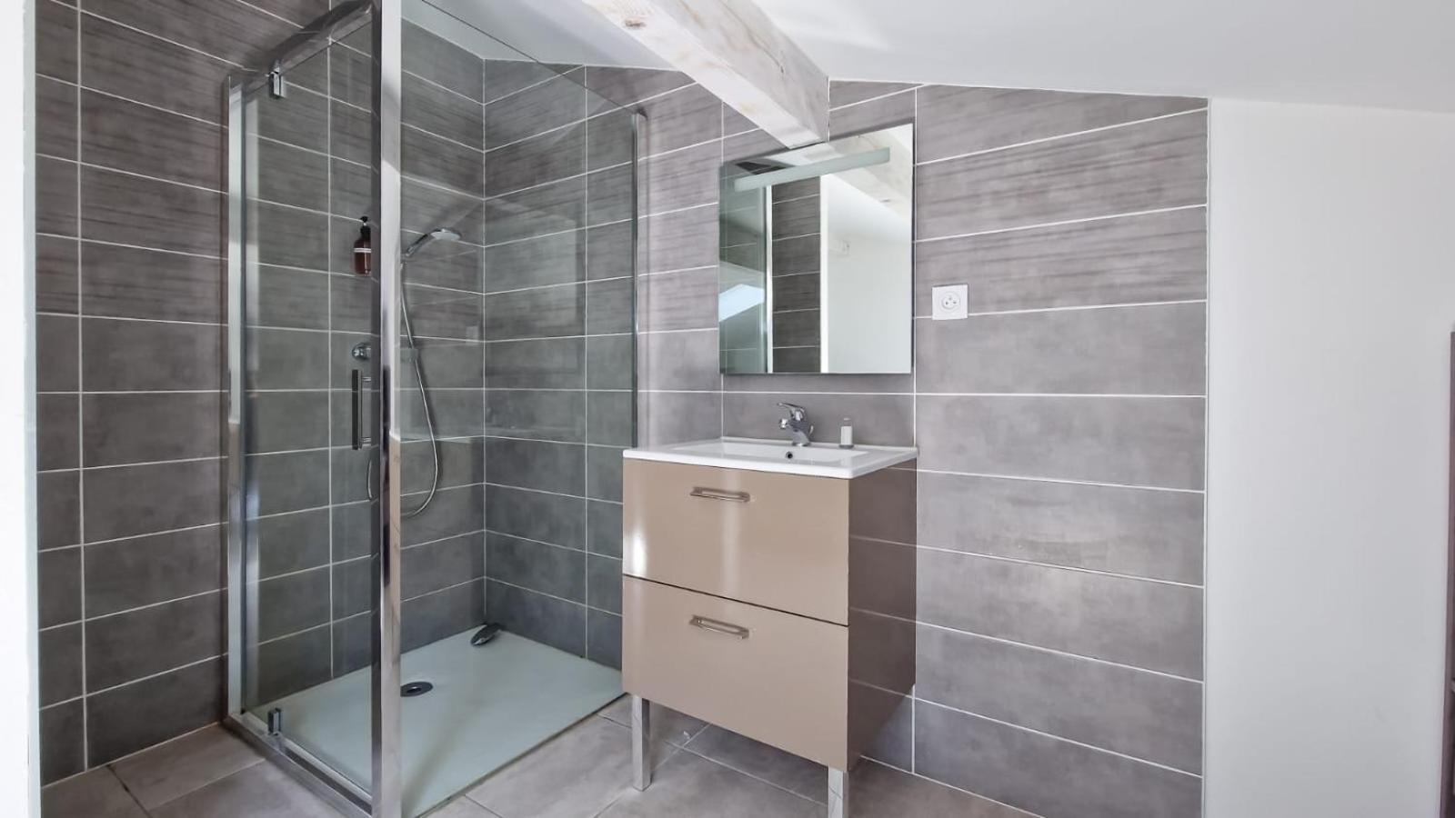 Appartement Plein Centre Bernis Luaran gambar